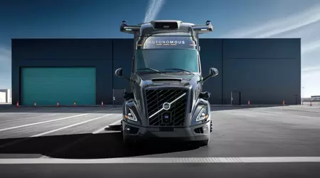 Volvo et Aurora dévoilent le premier camion à conduite autonome de Volvo VNL à l'ACT Expo de Las Vegas