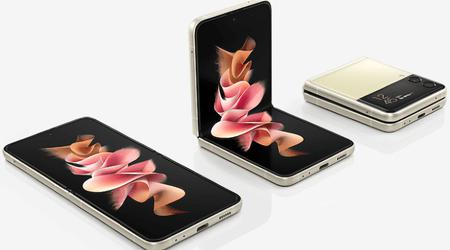 Pas seulement le Galaxy Fold 3 : le Samsung Galaxy Flip 3 a également commencé à recevoir One UI 6.1