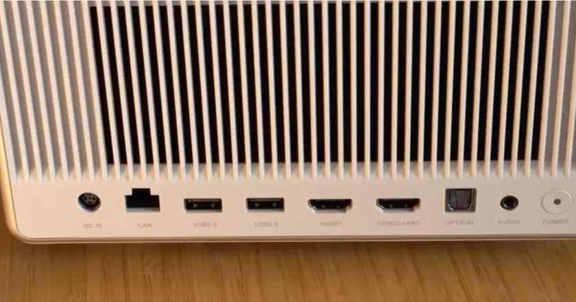 XGIMI HORIZON XM13N projecteur pour une petite pièce