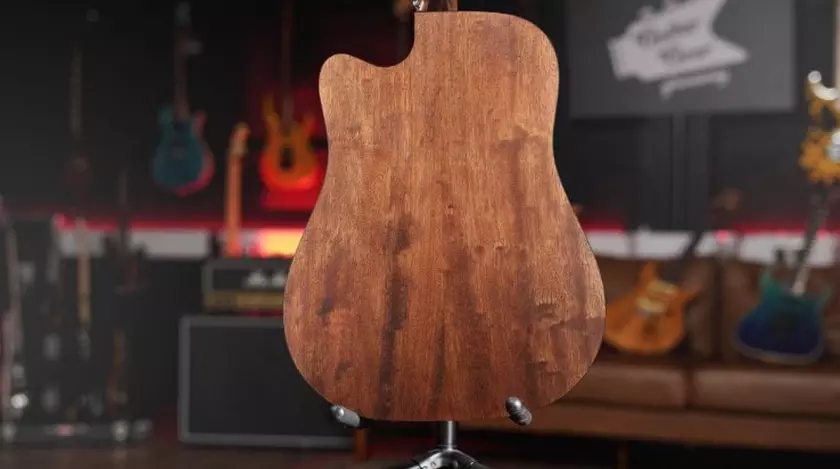 Ibanez AW54CE Guitare acoustique 1000 euros