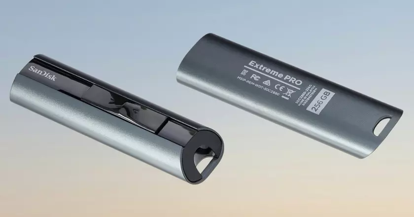SanDisk 256GB Extreme PRO USB pour le djing