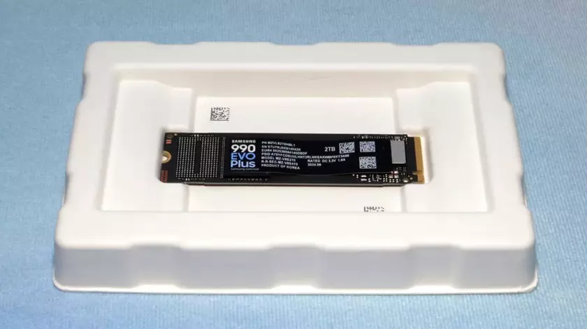 Comparaison SN7100 vs 990 EVO Plus