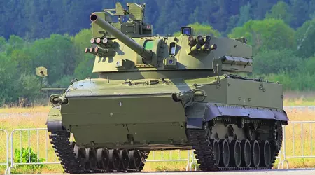 Les Russes ont montré pour la première fois l'utilisation du très rare lanceur d'artillerie automotrice et de mortier 2S31 "Vena" en Ukraine.