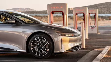 Les voitures électriques Lucid auront accès au réseau de Superchargeurs Tesla à partir du 31 juillet