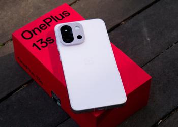 Drapeau compact phare OnePlus 13s dévoilé ...