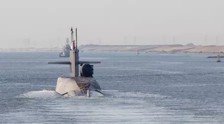 Un sous-marin américain à propulsion nucléaire de classe Ohio, équipé de 154 missiles de croisière Tomahawk d'une portée de 2 500 kilomètres, est arrivé au Moyen-Orient.