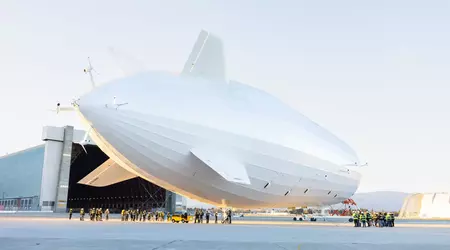 LTA Research a commencé à tester le dirigeable Pathfinder 1, d'une longueur de 124,5 mètres, ce qui en fait la plus grande machine volante existante au monde.