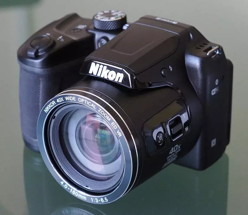 Nikon COOLPIX B500 Appareil photo compact économique