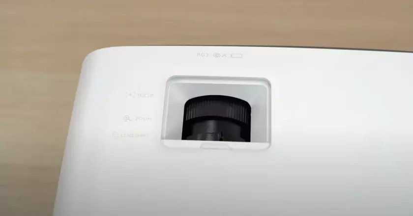 Projecteur BenQ HT3550 pour home cinéma