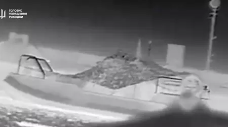 Le drone marin Magura V5 strike détruit un hors-bord ennemi de nuit (vidéo)