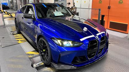 BMW a créé une M4 CS unique en hommage au champion de moto Valentino Rossi