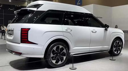 La nouvelle Hyundai Palisade reçoit une version étrange avec une ligne de toit surélevée