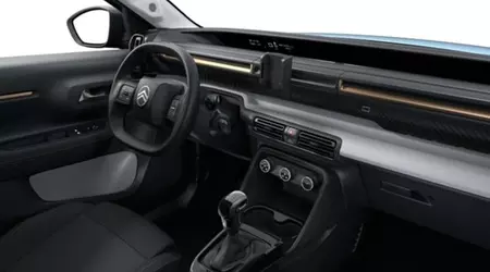 Les versions de base de l'Opel Frontera et du Citroën C3 Aircross n'ont pas d'écran central.