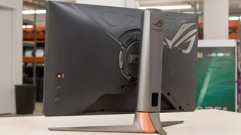 ASUS ROG Swift PG279QM écran gaming compétitif
