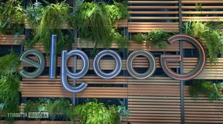 Google Photos permet de corriger les selfies en miroir sur Android : la nouvelle fonctionnalité est désormais disponible