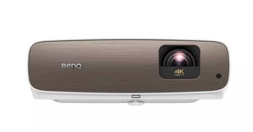 Meilleur projecteur home cinéma 4K BenQ HT3550