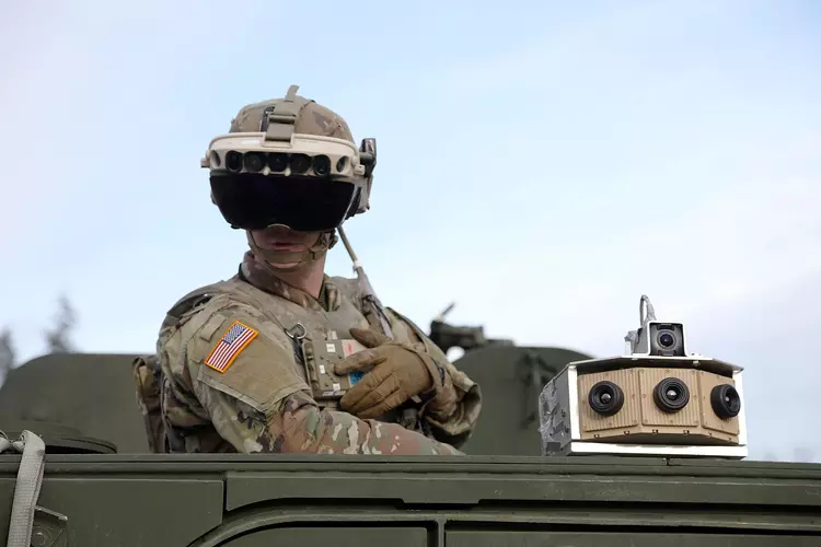 Les super soldats sont là : ...