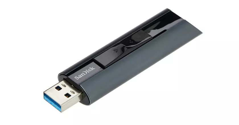 SanDisk 256GB Extreme PRO USB 3.1 pour le djing