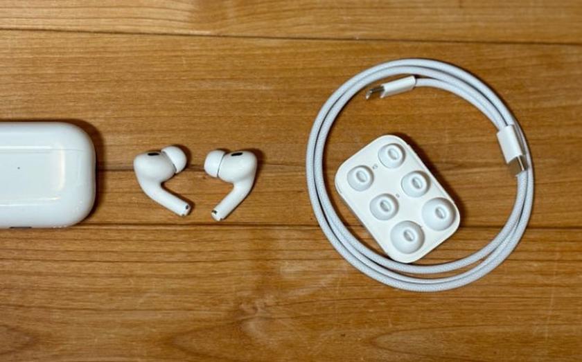 Écouteurs Apple AirPods Pro (2e génération) pour la traduction des langues