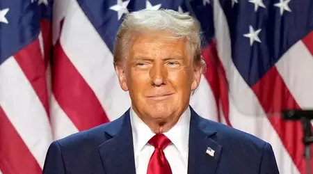 Microsoft, HP et Dell se prémunissent contre une éventuelle hausse des droits de douane par le président Trump