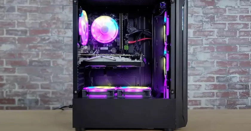 STGAubron ABR1824 PC gamer à 500 euros