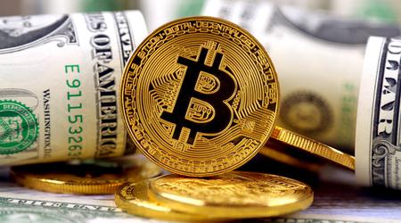 Pizza pour 10 000 BTC, commission énorme et achat de crypto-monnaie du gouvernement américain - souvenez-vous des fameuses transactions Bitcoin pendant 13 ans