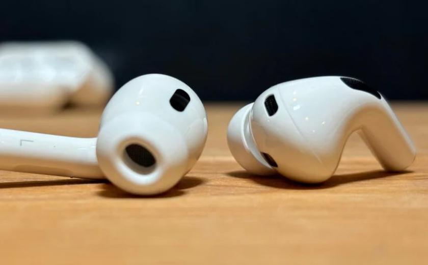 Écouteurs Apple AirPods Pro (2e génération) à traduction AI