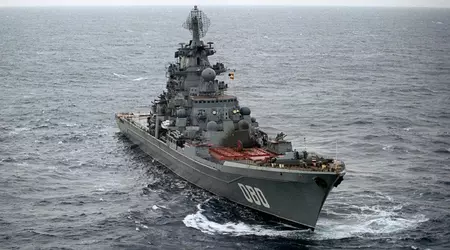 La Russie envisage de commencer à tester les réacteurs nucléaires du croiseur lance-missiles Amiral Nakhimov, dont la réparation a duré près de 25 ans et coûté des milliards de dollars.