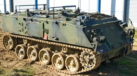 Des volontaires achètent 17 véhicules blindés pour Azov au Royaume-Uni