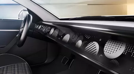 Continental a dévoilé un cockpit personnalisable doté d'un écran E Ink de 1,3 mètre de large.