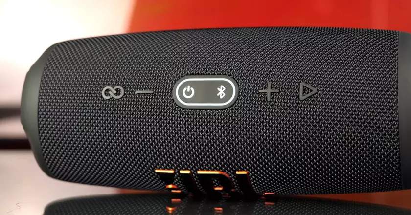 JBL CHARGE 5 Meilleurs haut-parleurs pour films en plein air