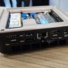 Le mini-PC Edge AI de Sapphire vu sous un autre angle