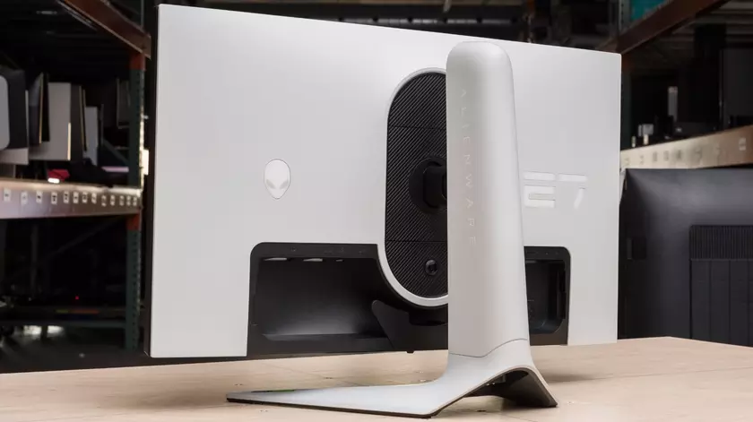Alienware AW2723DF écran gaming pro players