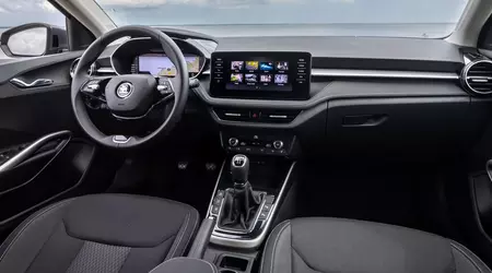 Un modèle de voiture est encore très populaire avec une transmission manuelle