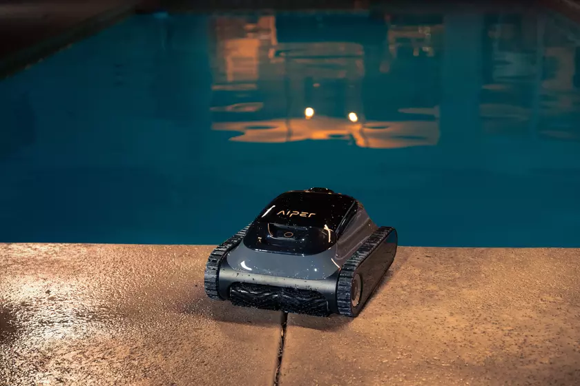 Robots nettoyeurs de piscine AIPER Scuba S1