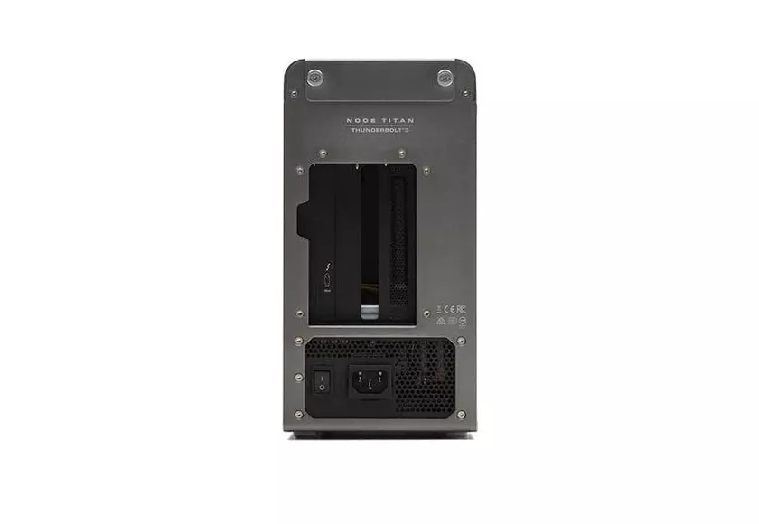 Boîtier externe pour carte vidéo AKiTiO Node Titan
