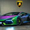 Lamborghini Revuelto avec peinture changeante
