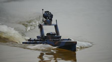 Les forces de défense ukrainiennes testent les nouveaux drones fluviaux Black Widow 2