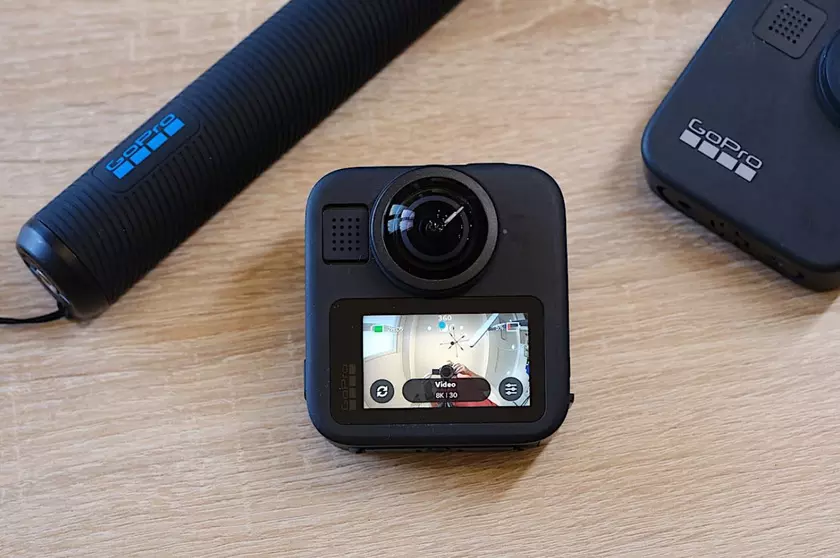 MAX 2 vs Osmo 360