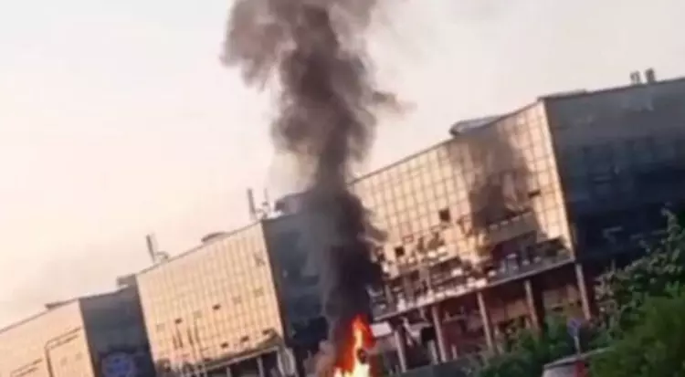 Des drones ukrainiens attaquent un pôle ...