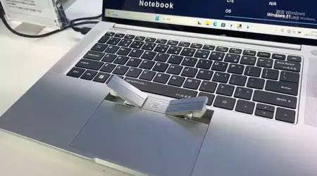 2-en-1 : une société chinoise a dévoilé un ordinateur portable doté d'écouteurs sans fil intégrés au pavé tactile.