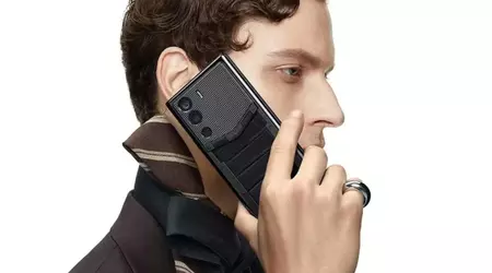 Vertu a dévoilé le smartphone haut de gamme Metavertu pour les crypto-monnaies et le NFT avec une peau d'alligator, de l'or et des diamants. Il coûte 41 000 dollars