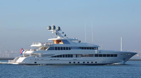 L'utilisateur a acheté un yacht NFT virtuel pour 650 000 $ pour le métaverse