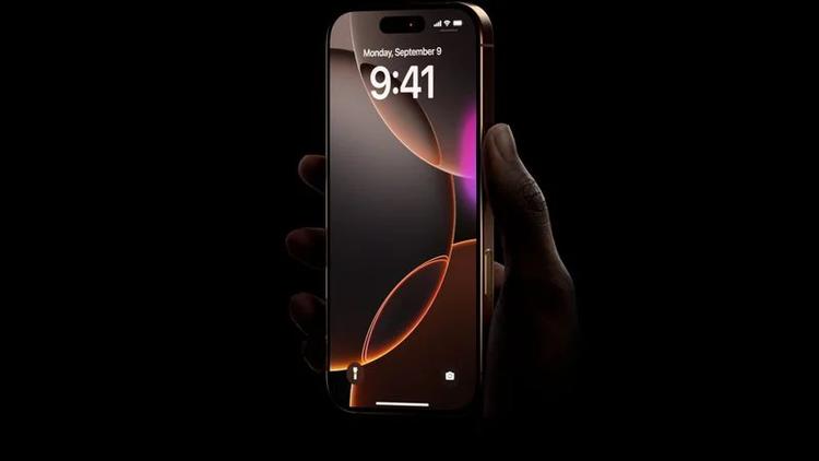 Les écrans de l’iPhone 17 semblent ...