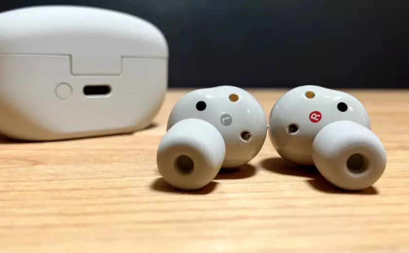 Écouteurs traducteurs instantanés Sony WF-1000XM5