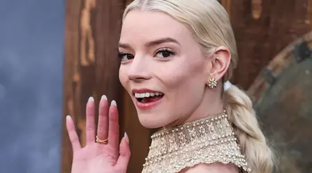 L'actrice Anya Taylor-Joy n'a pas pu prendre de selfies avec un fan parce qu'elle n'arrivait pas à comprendre son smartphone Android (vidéo).