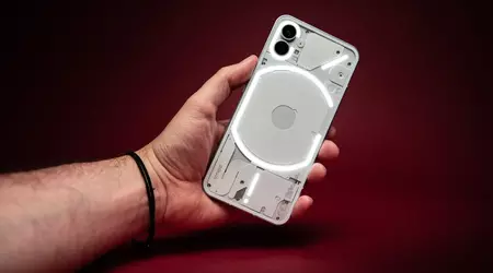 Nothing Phone (1) a reçu une mise à jour stable d'Android 15 avec de nouvelles fonctionnalités et un nouveau design.