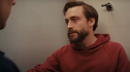 Kieran Culkin remporte son premier Oscar du meilleur acteur dans un second rôle pour le film True Grit.