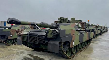 Les premiers chars américains M1A2 SEPv3 Abrams arrivent en Pologne