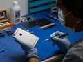 post_big/apple_repair-service-expansion_iphone-repair_07072020.jpg.landing-big_2x.jpg